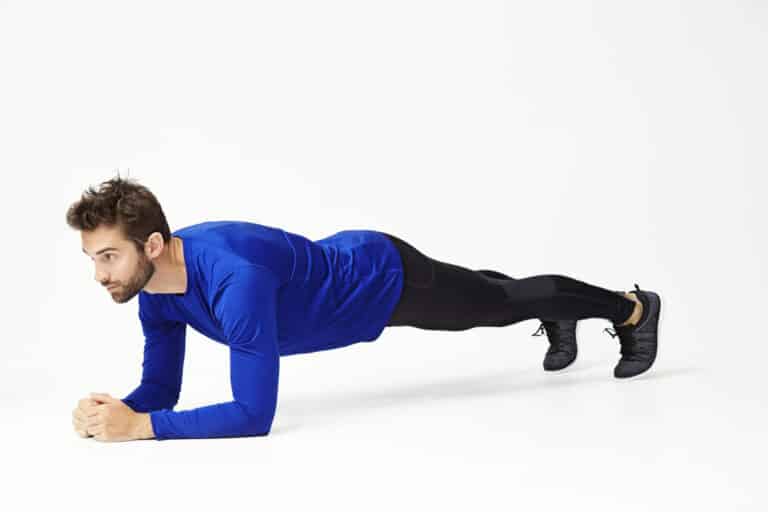 TOP 12 des exercices abdos sans se faire mal au dos